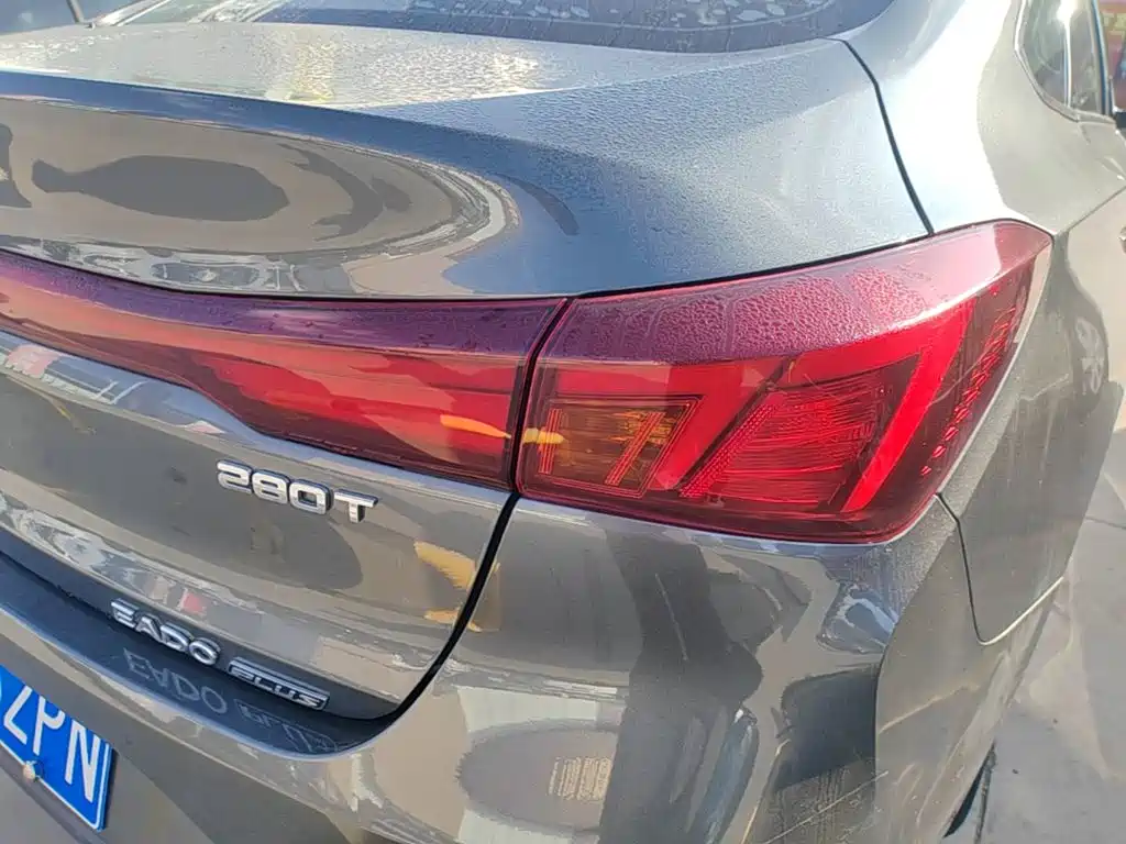 Changan Eado — миниатюра 8