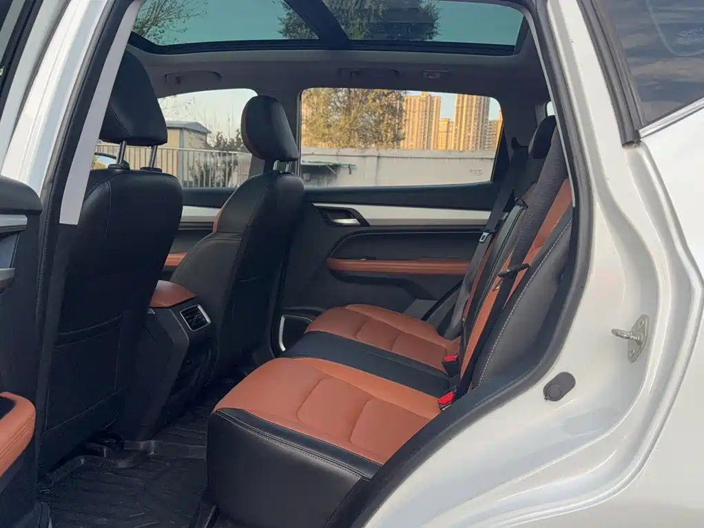 Geely Vision X6 — миниатюра 14