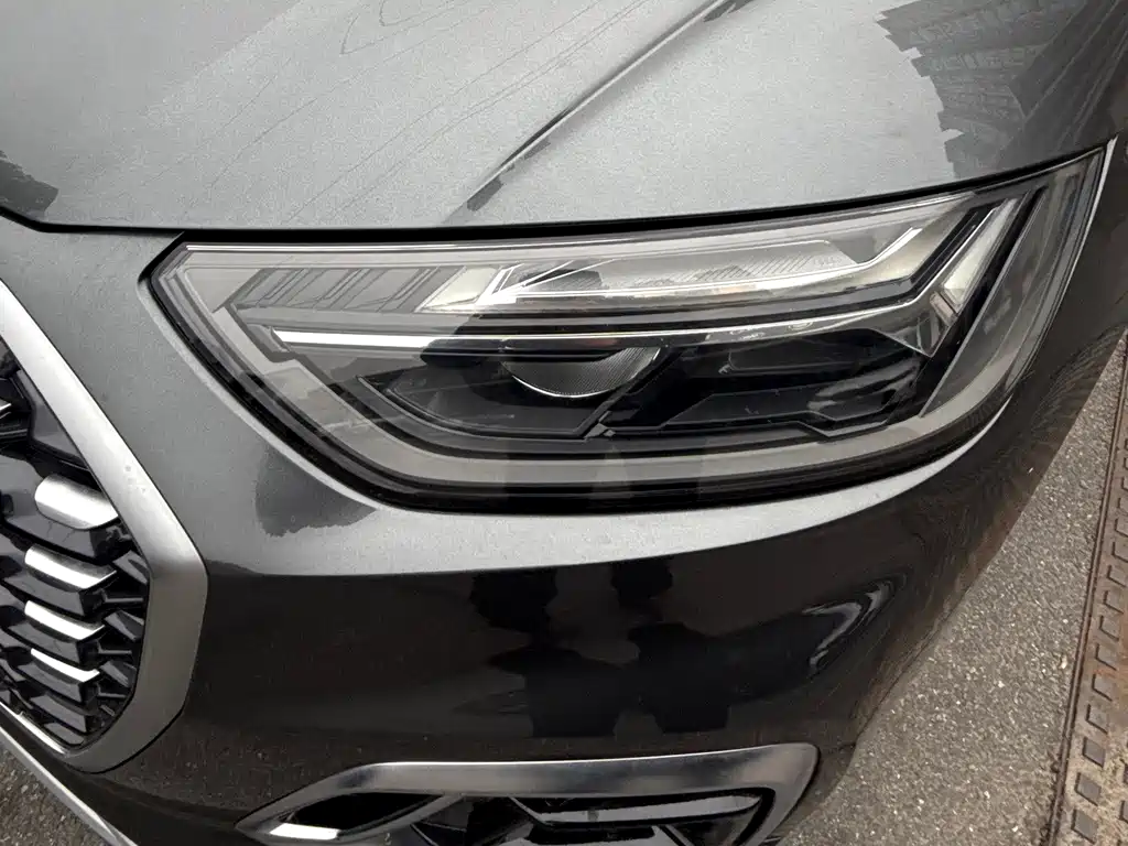 Audi Q5L — миниатюра 2
