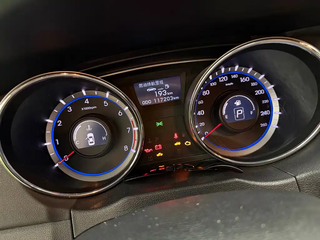 Hyundai Sonata — миниатюра 9