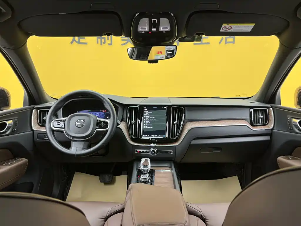 Volvo XC60 — миниатюра 39