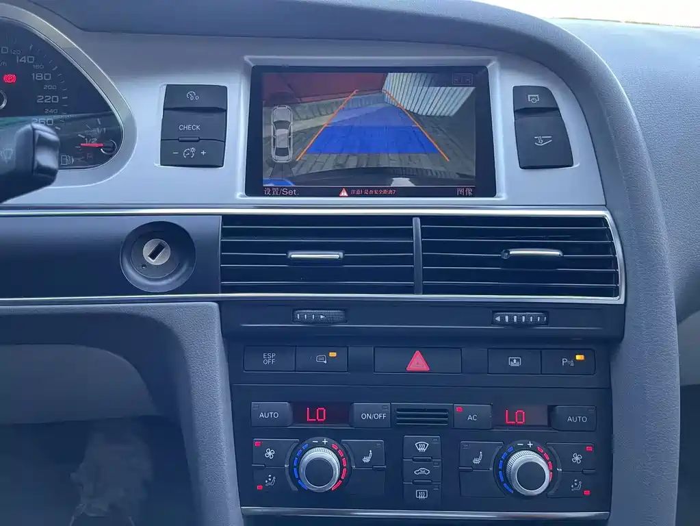 Audi A6L — миниатюра 27