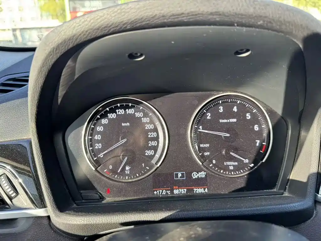 BMW X1 — миниатюра 10