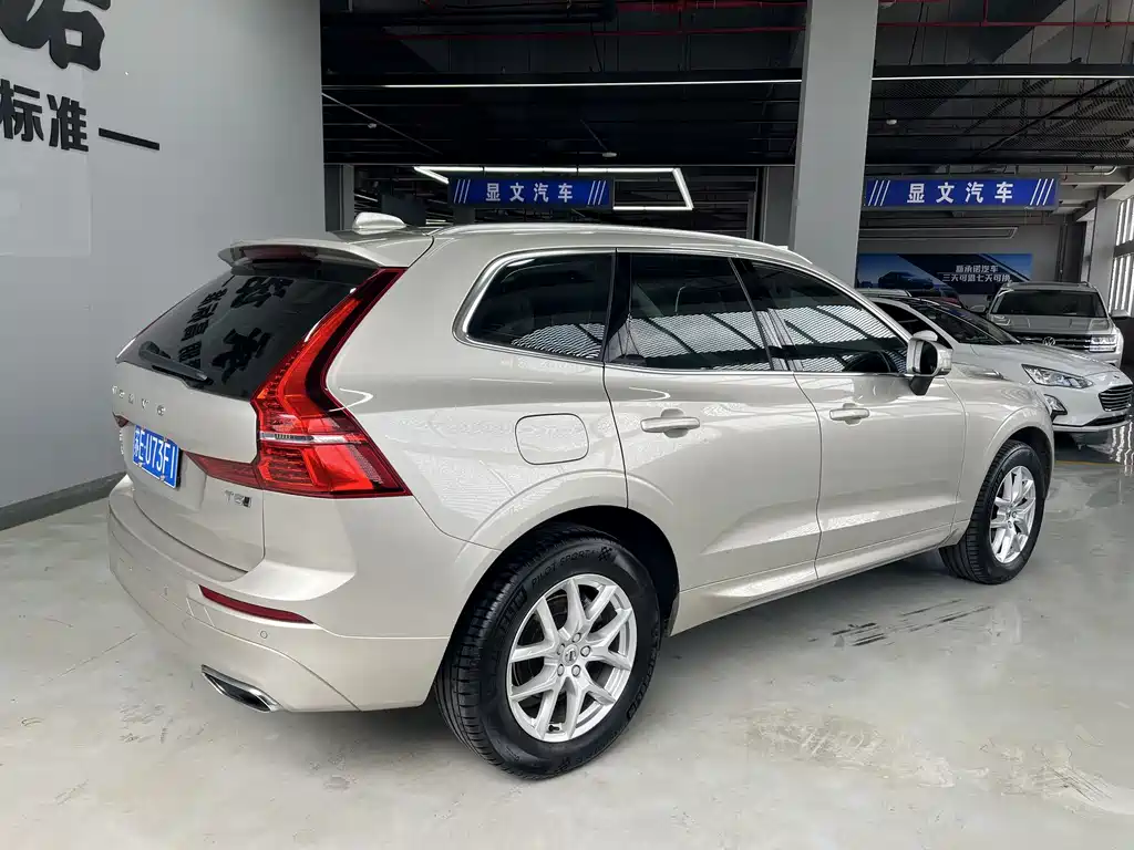 Volvo XC60 2018 T5