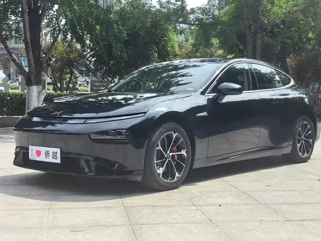 2022 Xpeng P7
