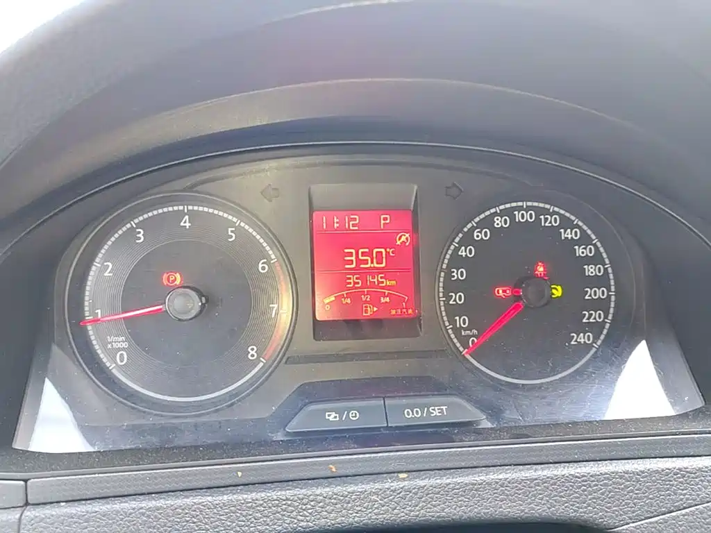Volkswagen Santana — миниатюра 12