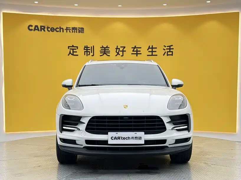 Porsche Macan — миниатюра 3