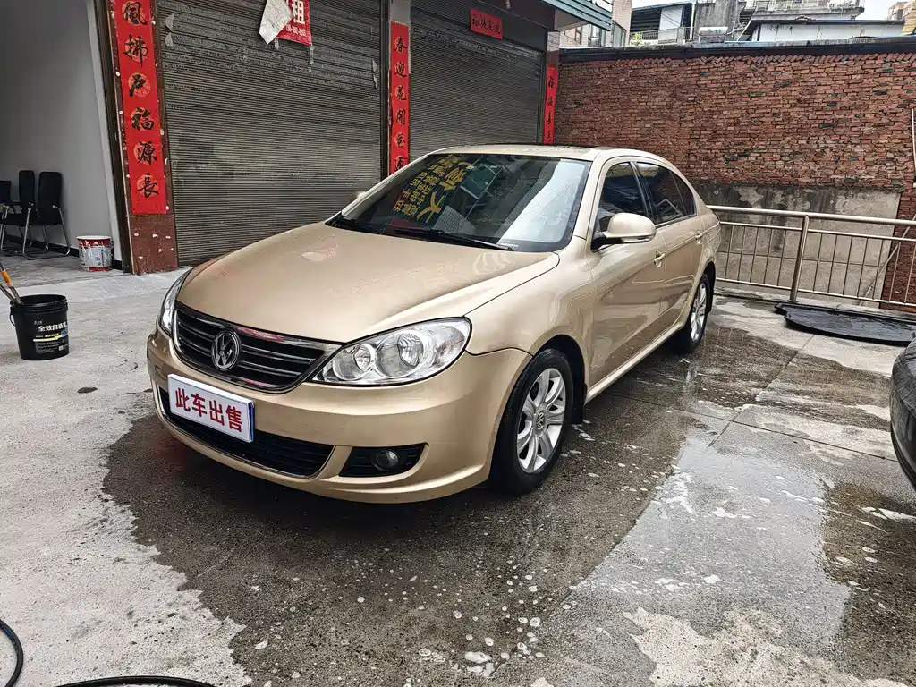 Volkswagen Lavida 2012