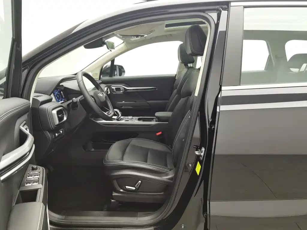 Geely Haoyue — миниатюра 10