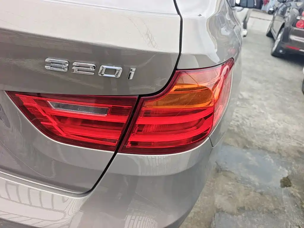 BMW 3 Series GT — миниатюра 8