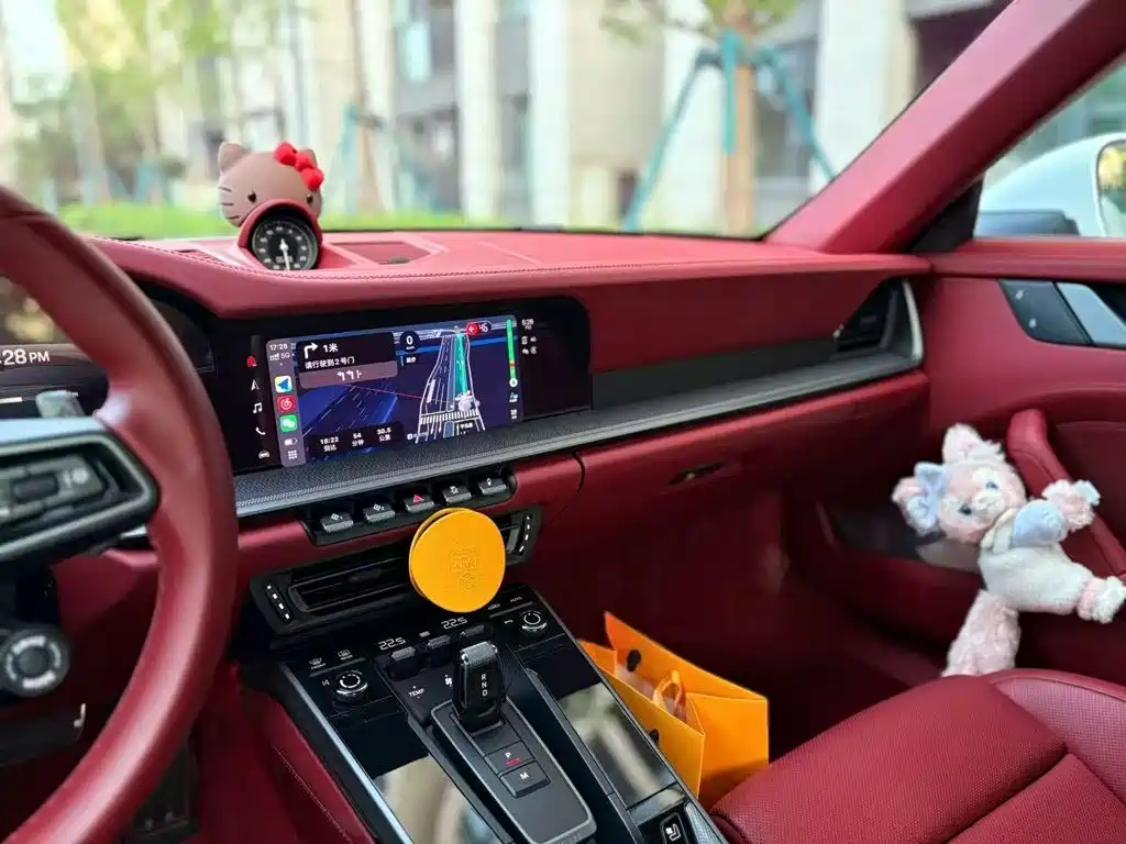 Porsche 911 — миниатюра 5