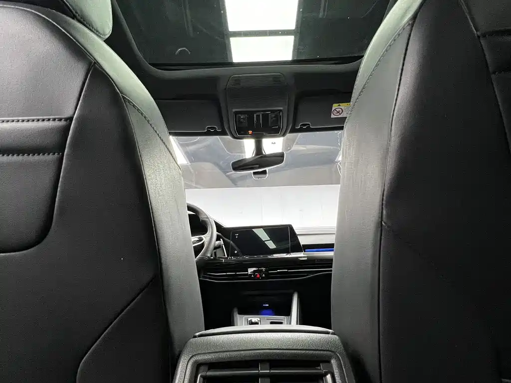 Volkswagen Golf — миниатюра 15