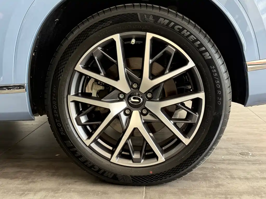 GAC Motor Trumpchi GS8 — миниатюра 19