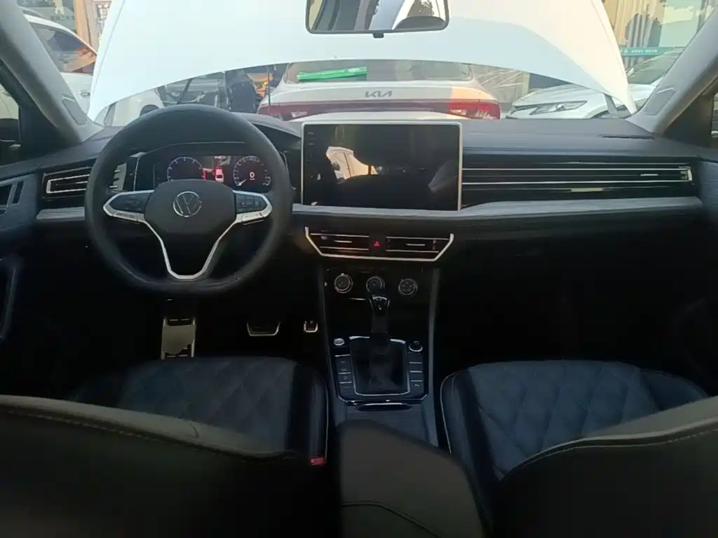 Volkswagen Sagitar — миниатюра 6