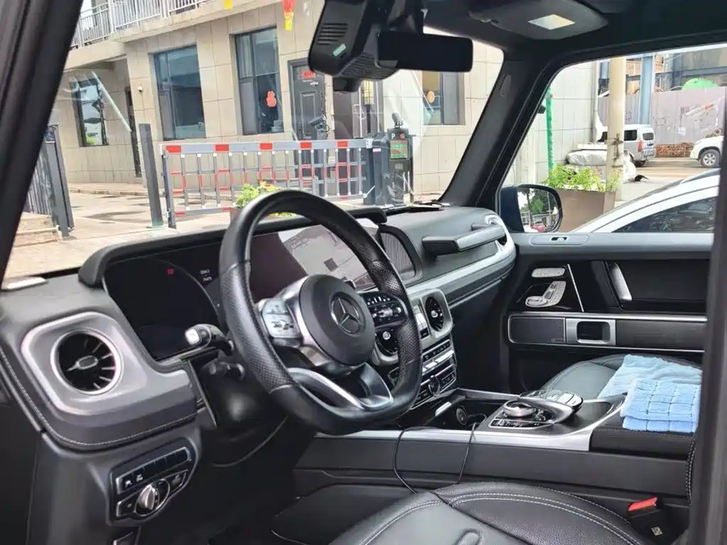 Mercedes-Benz G-Class — миниатюра 11