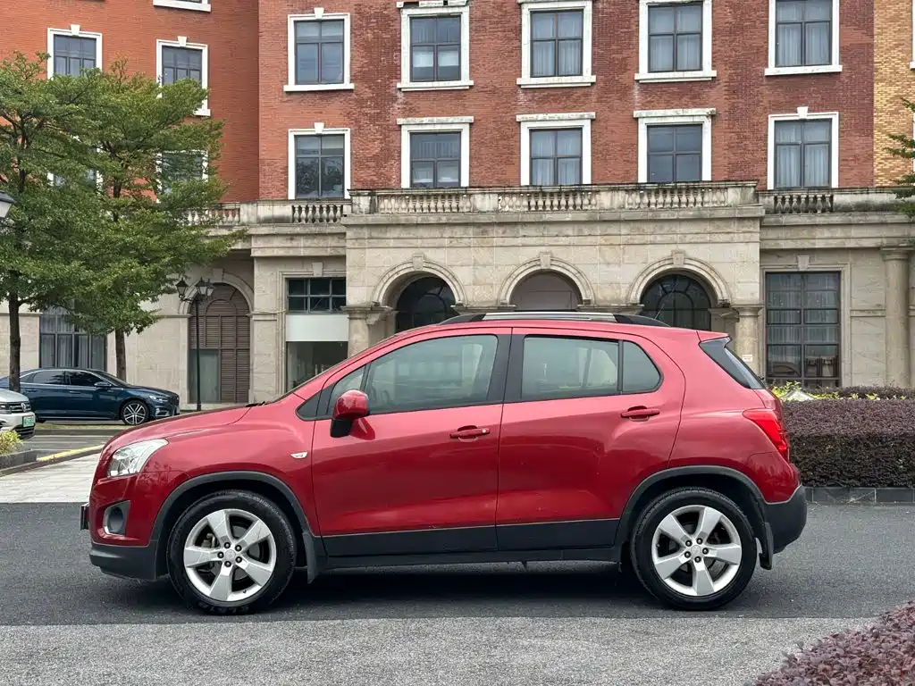 Chevrolet Trax — миниатюра 12