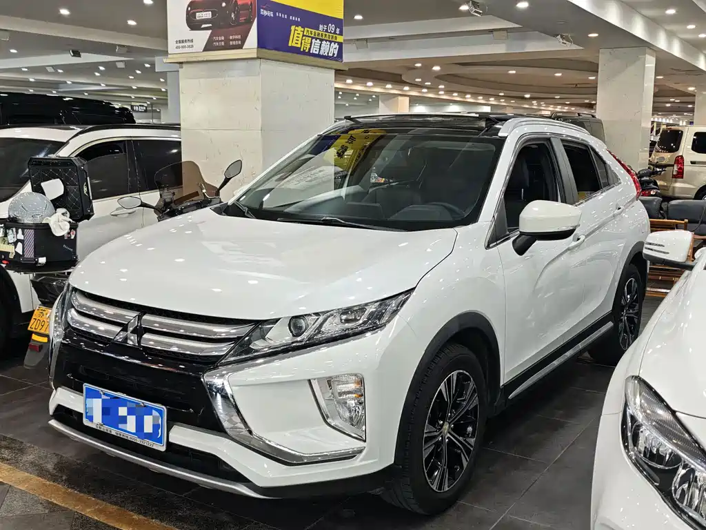 Купить Mitsubishi Eclipse Cross