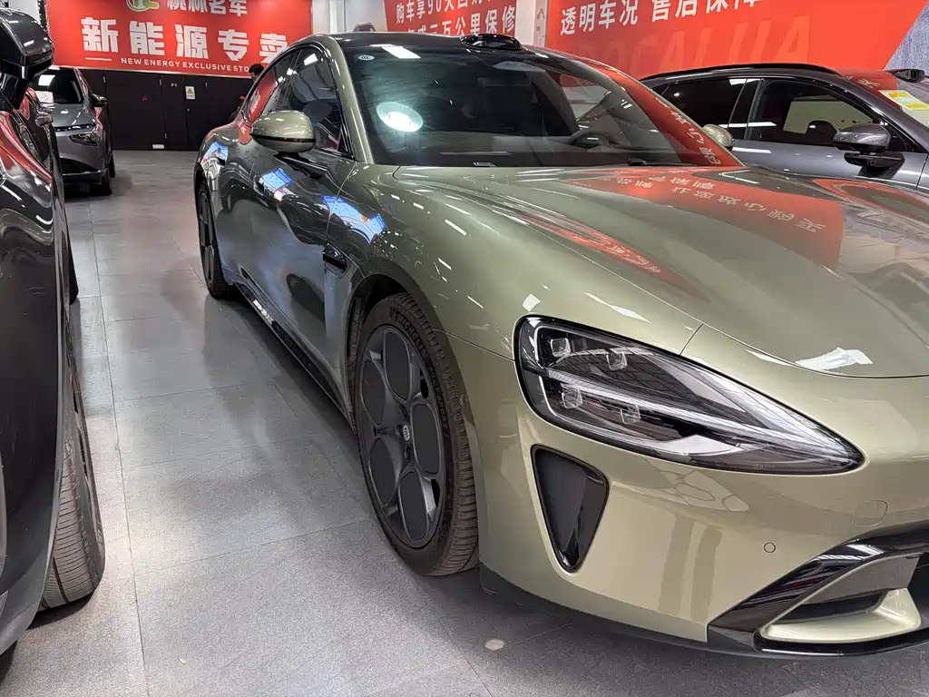 XIAOMI CAR XIAOMI SU7