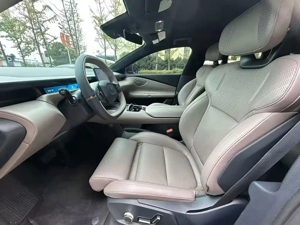 Lynk & Co Z10 — миниатюра 4