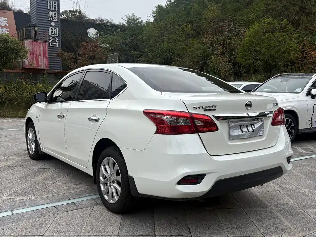 Nissan Sylphy — миниатюра 3