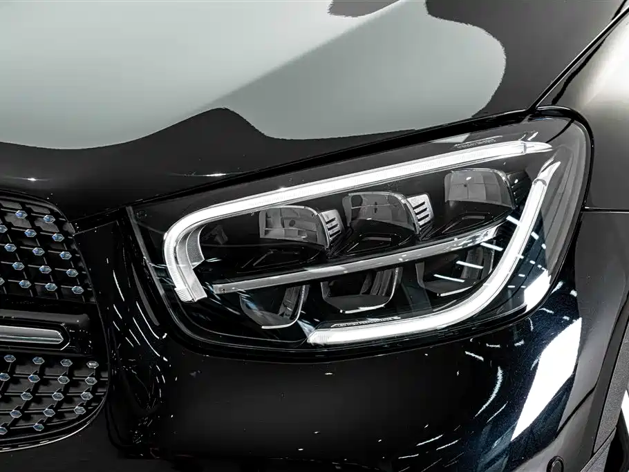 Mercedes-Benz GLC 2023 GLC 260 4MATIC SUV