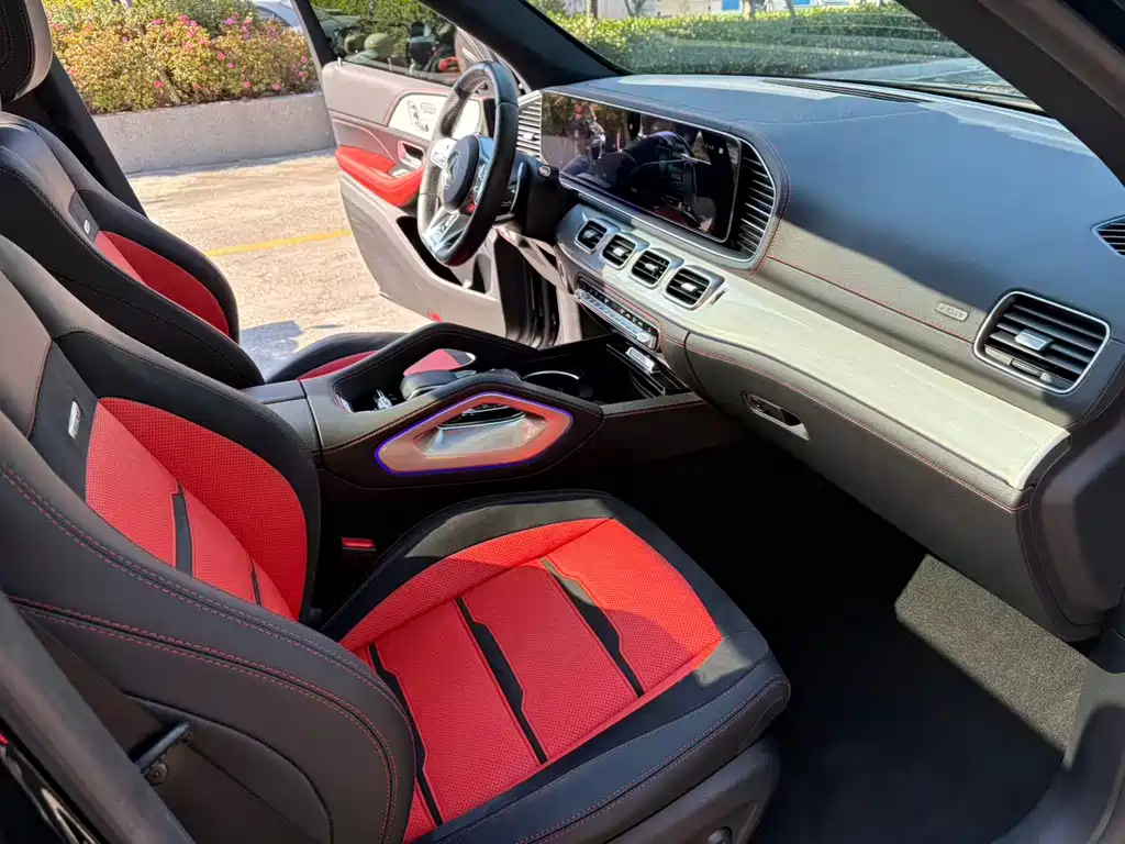 MERCEDES-BENZ GLE AMG