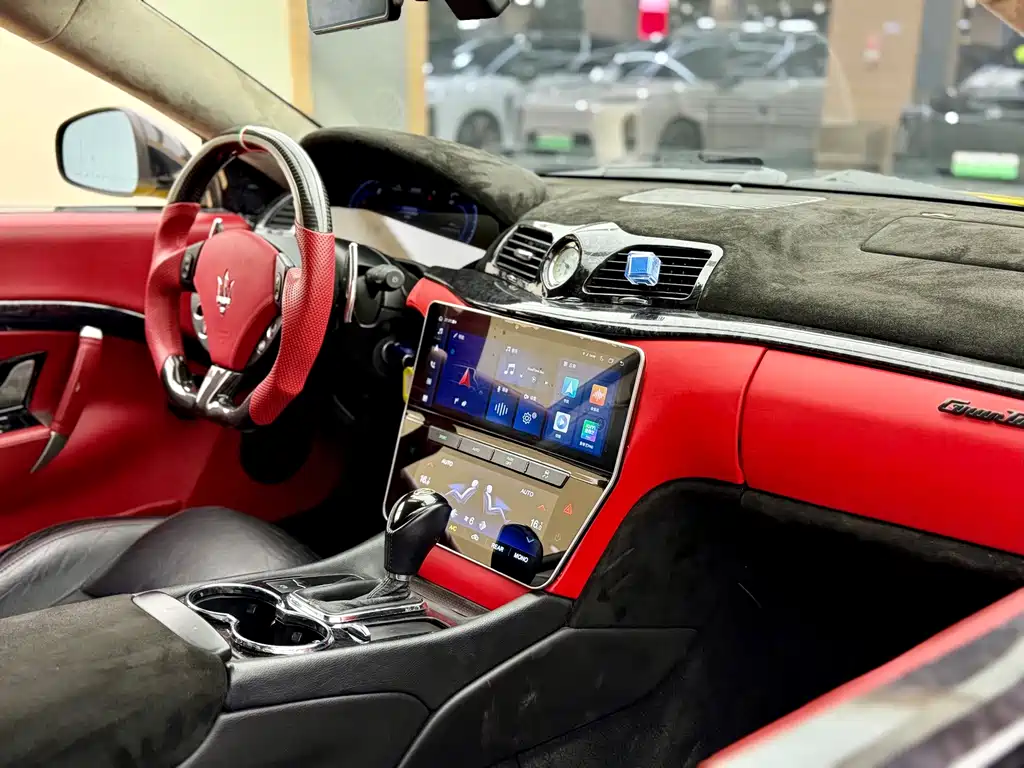 Maserati GranTurismo — миниатюра 13