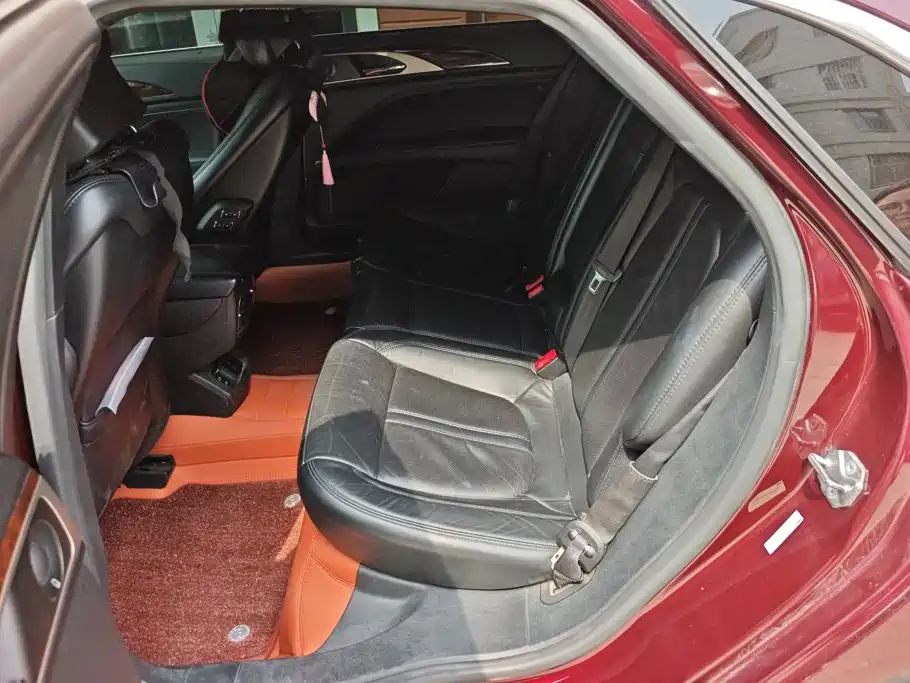 Lincoln MKZ — миниатюра 11