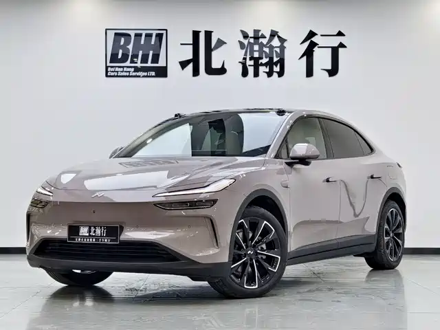 2025 Nio L60