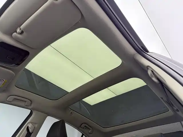 Toyota Camry — миниатюра 15