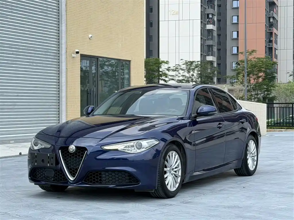 Купить Alfa Romeo Giulia