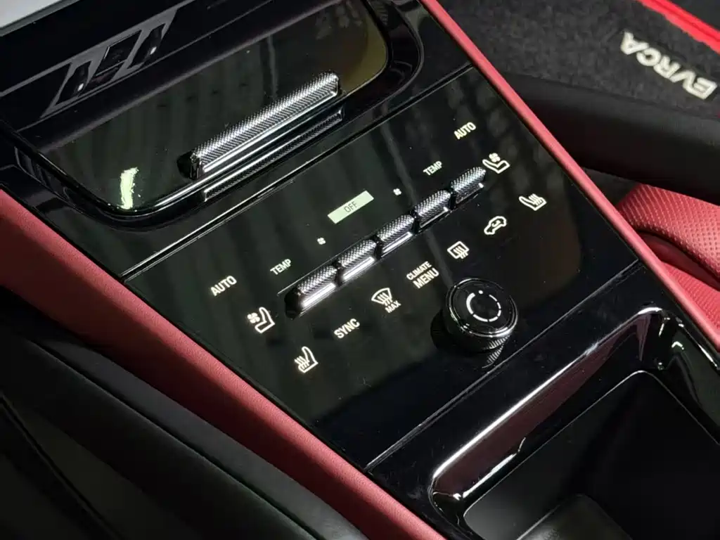 Porsche Cayenne — миниатюра 14