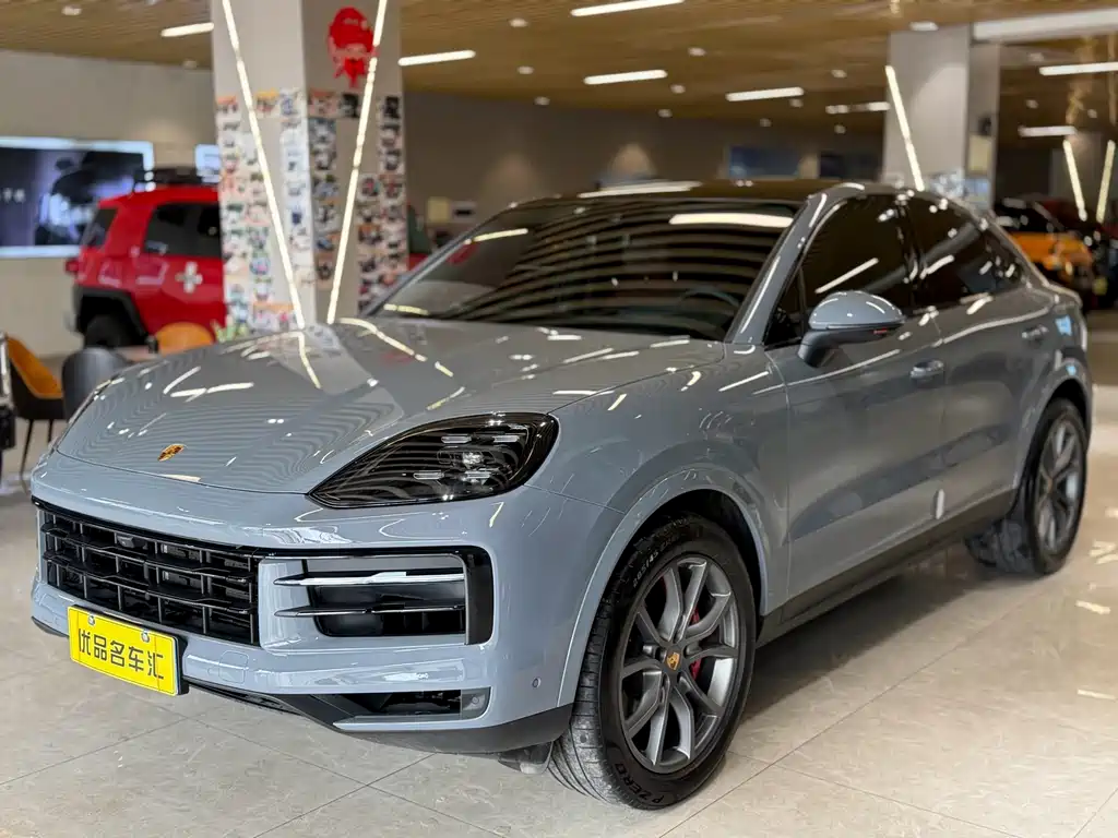 PORSCHE CAYENNE