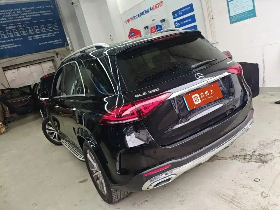 Mercedes-Benz GLE (Import) — миниатюра 2