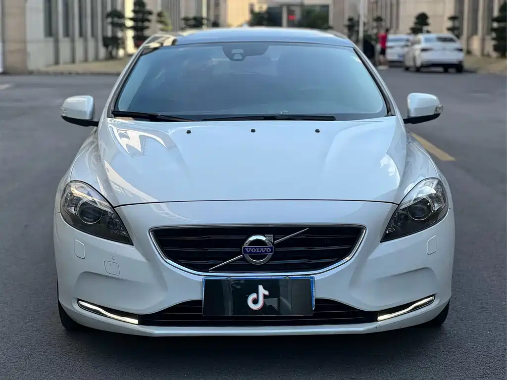 Volvo V40 2015 1.6T