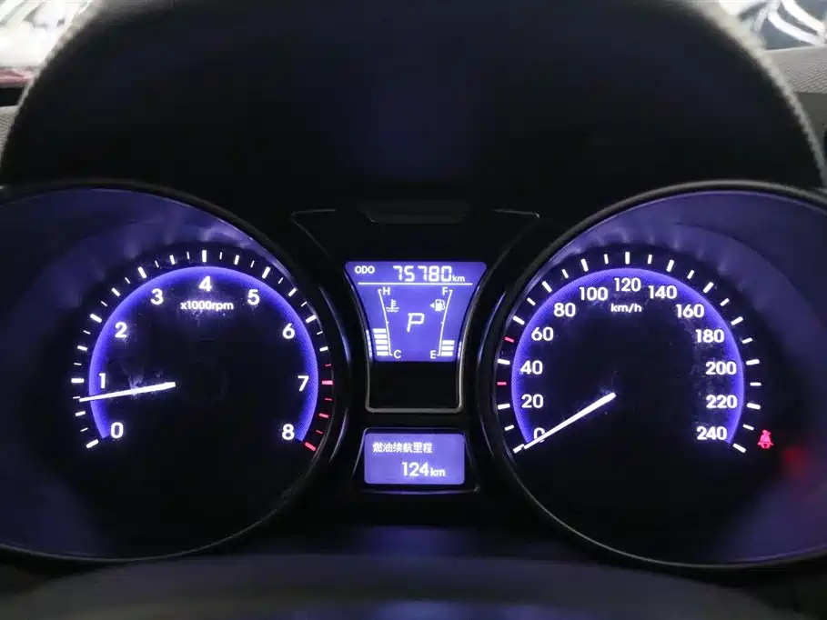 Hyundai Veloster 2012 1.6T AT Luxury