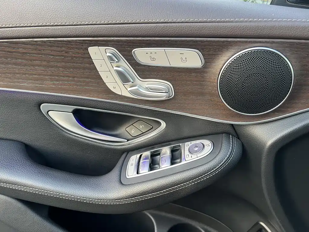 Mercedes-Benz GLC 2022 GLC 260 L 4MATIC Luxury