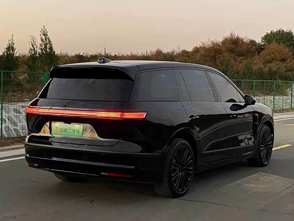 NIO ES8 — миниатюра 4