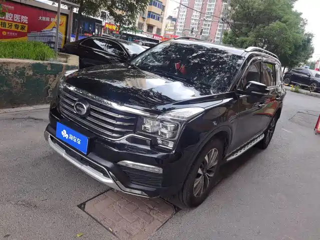 2017 GAC Trumpchi GS8