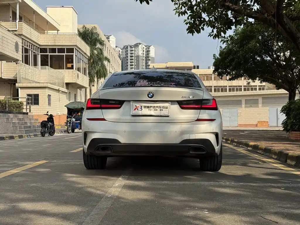 BMW 3 Series — миниатюра 5