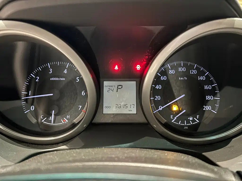 Toyota Prado (Import) — миниатюра 11