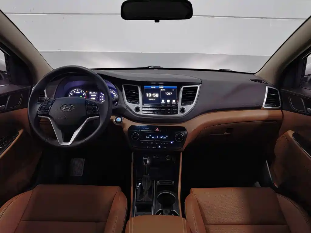 Hyundai Tucson — миниатюра 5