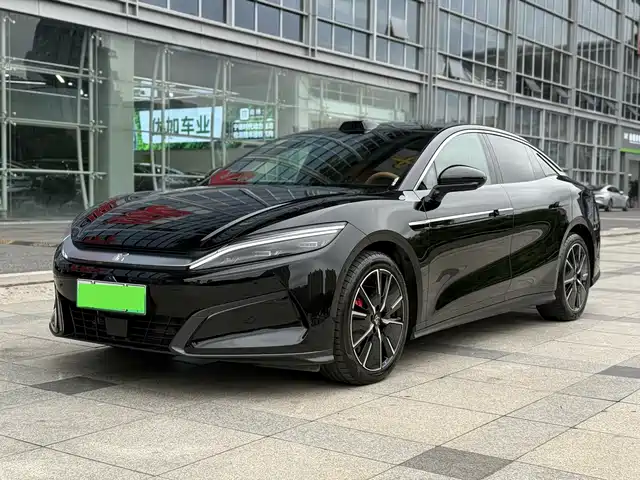 BYD HAN L 2025