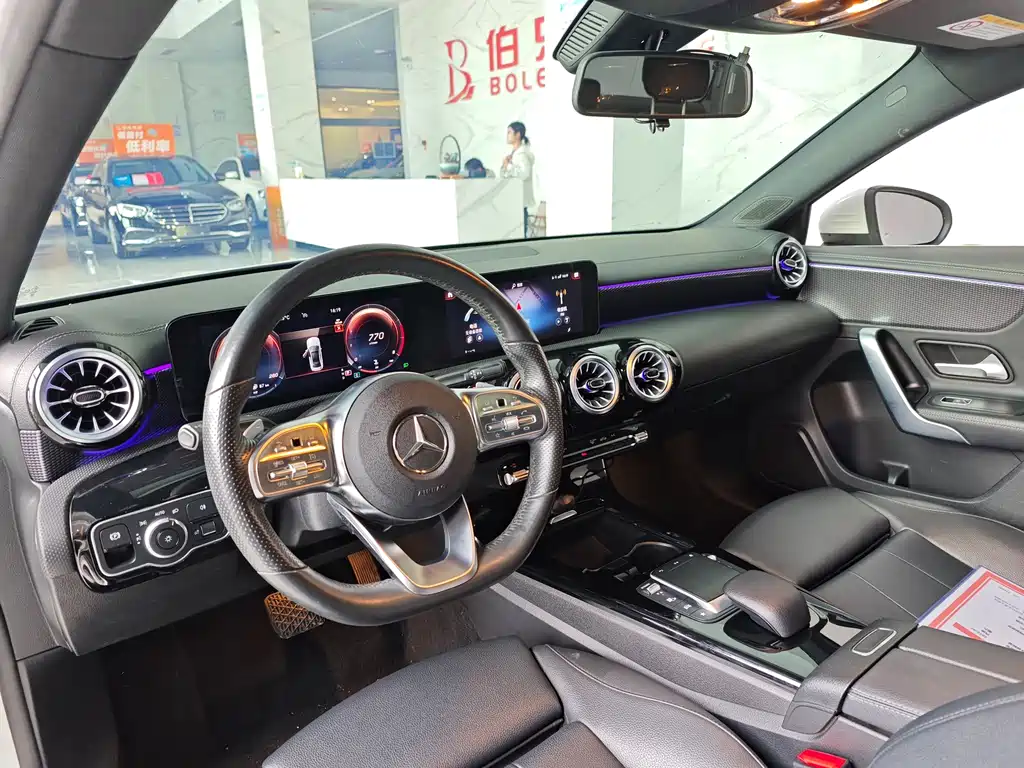 MERCEDES-BENZ A CLASS