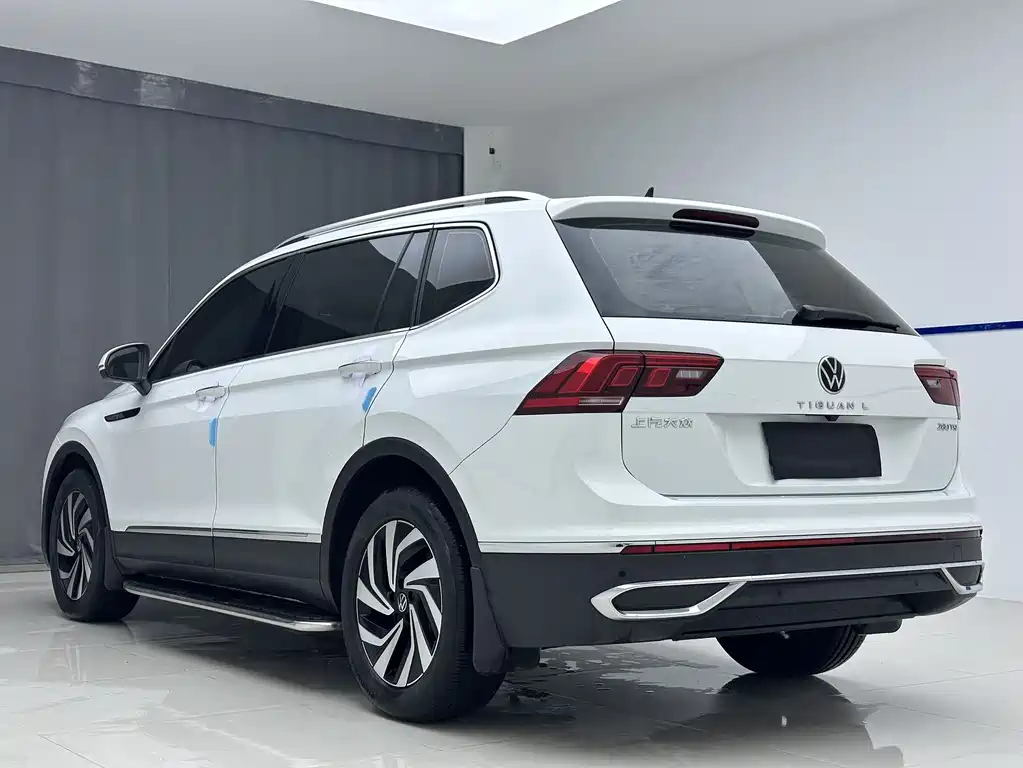 Volkswagen Tiguan L L 2023 280TSI AT