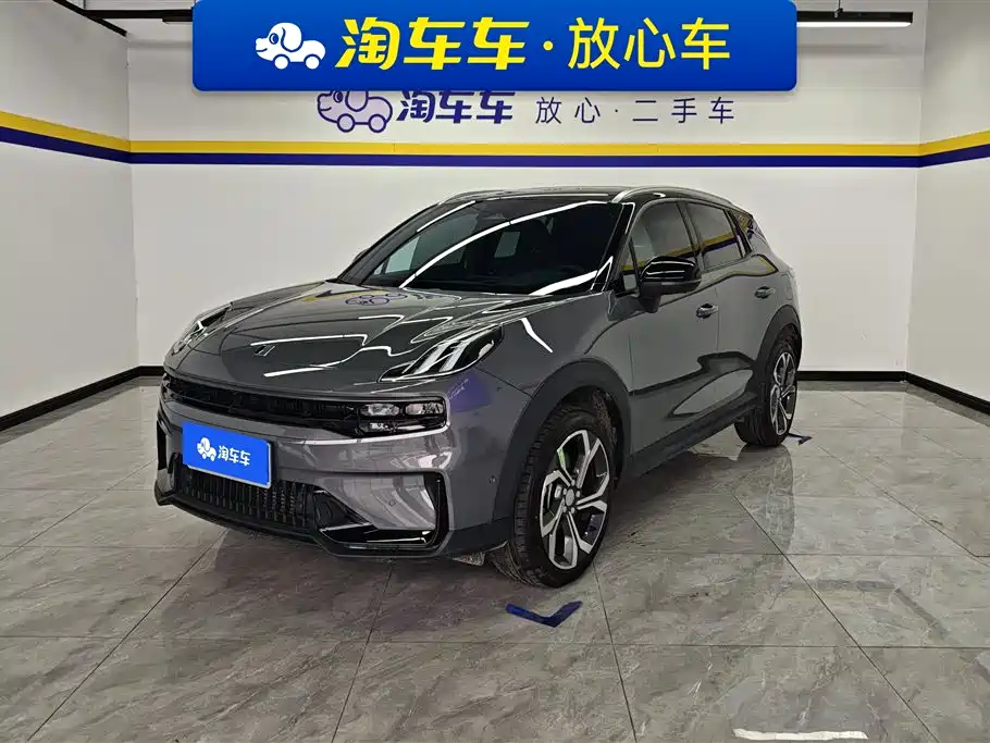 Купить Lynk & Co 06