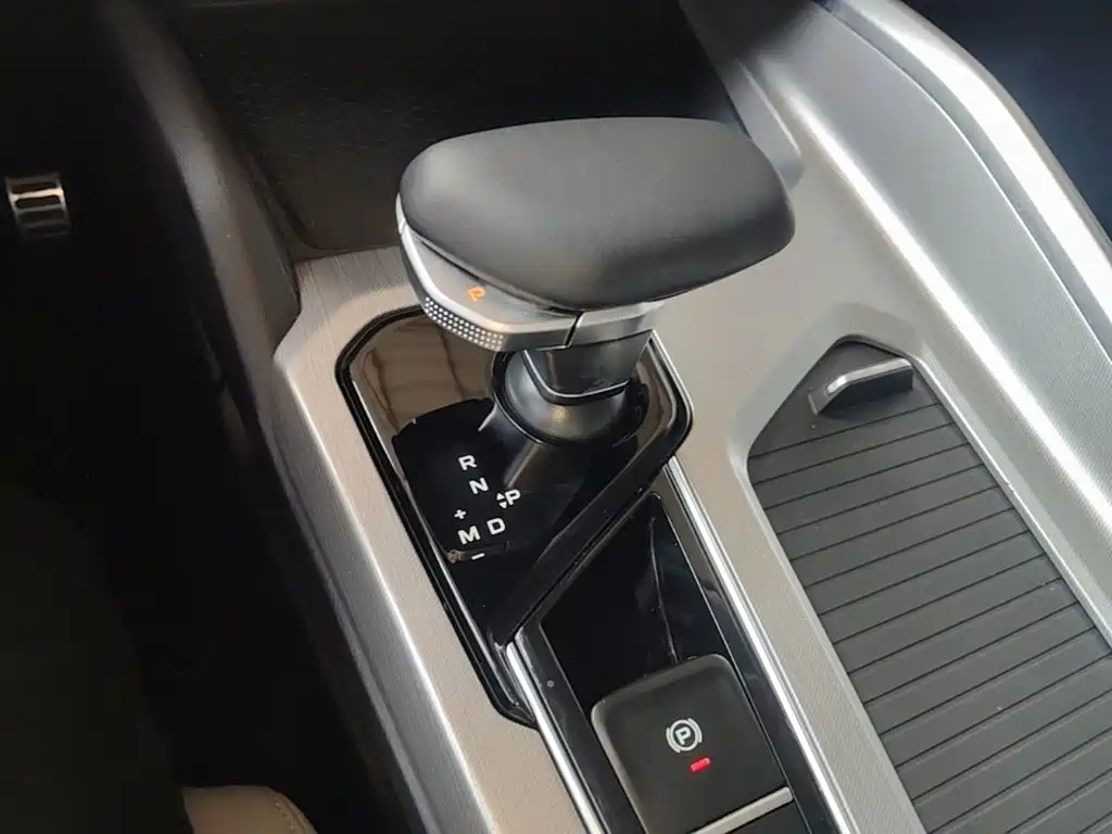 Geely Xingrui — миниатюра 14