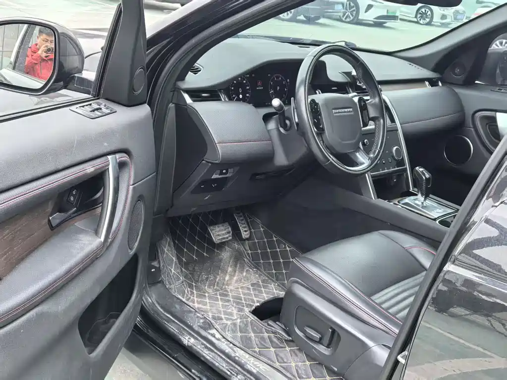Land Rover Discovery Sport — миниатюра 3