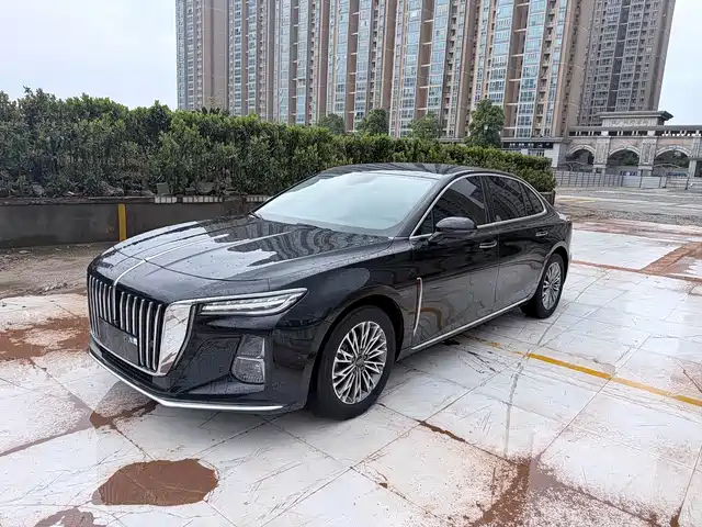 2022 Hongqi H5