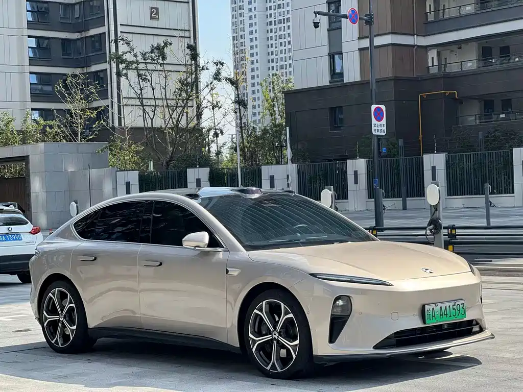 NIO ET5 — миниатюра 3